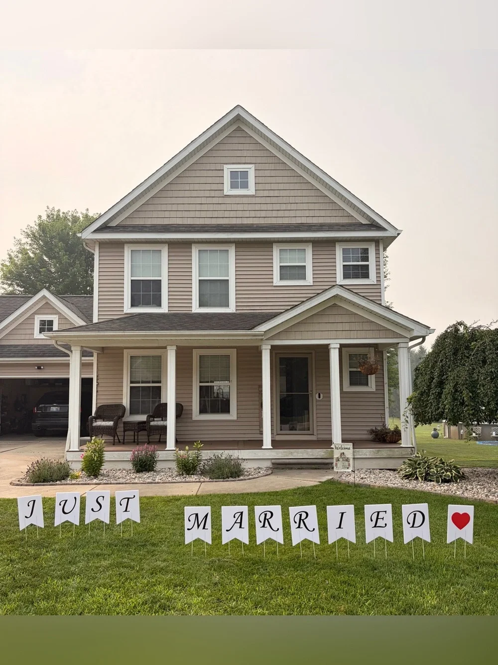 “Just Married” Yard Sign